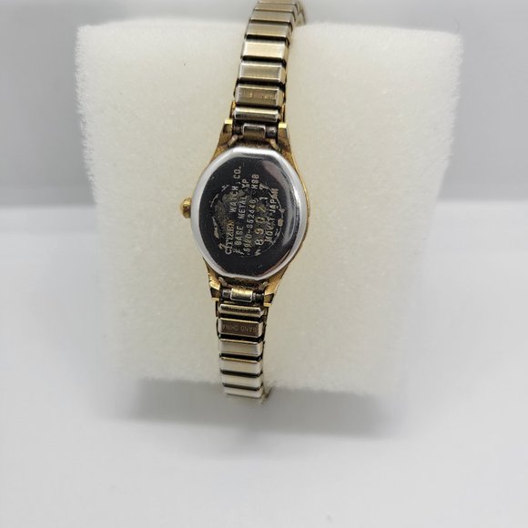 Watch - Picture 2 of 3